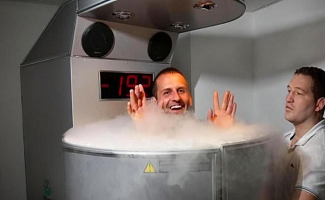 美国一富豪被冷冻50年原定2017年苏醒解冻时工作人员紧急叫停(图3)