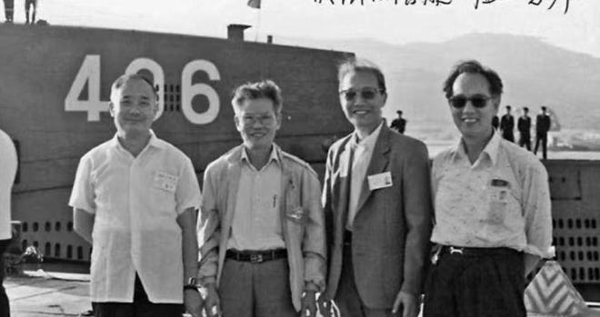 94岁老人偶然翻看杂志才发现失踪30多年的儿子已是国家功臣(图10)