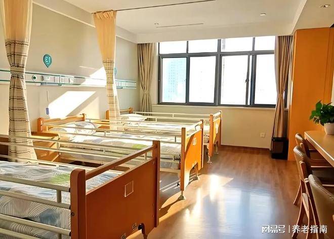 臻悦护理院地址：高龄及术后康复5500元价格杨浦周家嘴路3795号(图3)