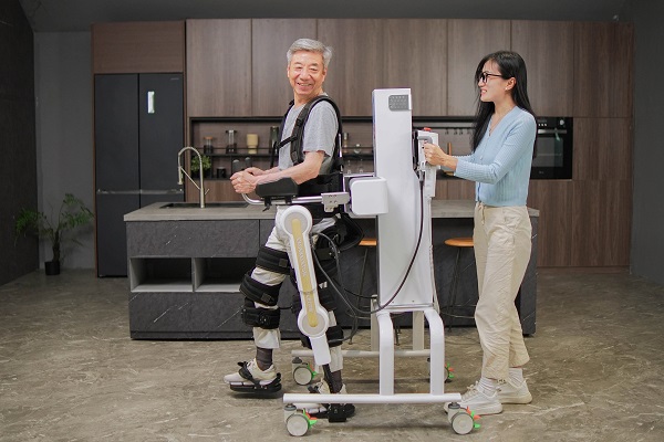 科技赋能重塑行走底气：外骨骼机器人正从医院走进千家万户(图5)