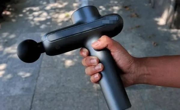 【前瞻分析】2025年全球脑机接口行业收入结构及企业数量分析(图1)