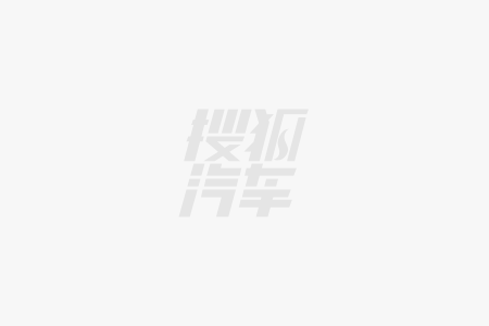 顶级亿万富翁C罗日收入500万人民币居然没有一辆桑塔纳(图1)