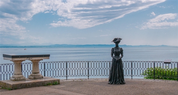 2025年08月23日B(图54)