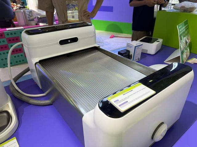 AI养宠的时代来了这场宠物行业的旗舰展会也站到了人工智能的风口(图2)