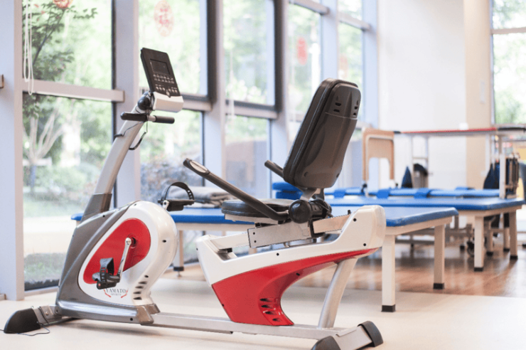 上海有名养老院推荐2025!上海欧葆庭顾村国际颐养中心养老院老人康复休养优选设施全服务优(图4)