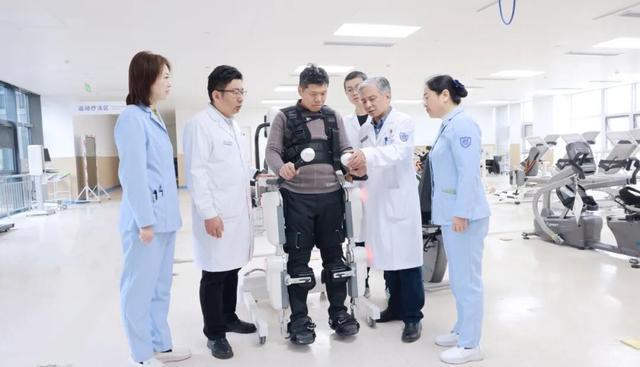 全链条康复服务！威海市立医院新中心正式成立(图8)