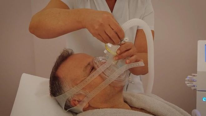 瑞士豪华酒店推1万美元排毒疗程主打入住后深度助眠。(图1)