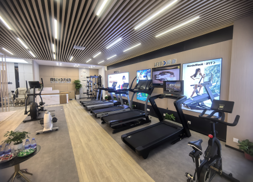 2025-2026 健身器材椭圆机跑步机厂家实力推荐：涵盖商用家用有氧力量全品类全品类椭圆机、跑步机赋能多元健身场景