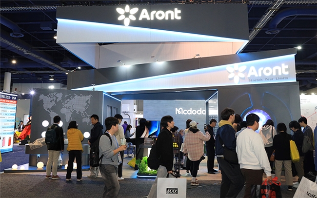 荣泰旗下品牌Aront亮相CES 2026四款健康黑科技产品征服众多老外